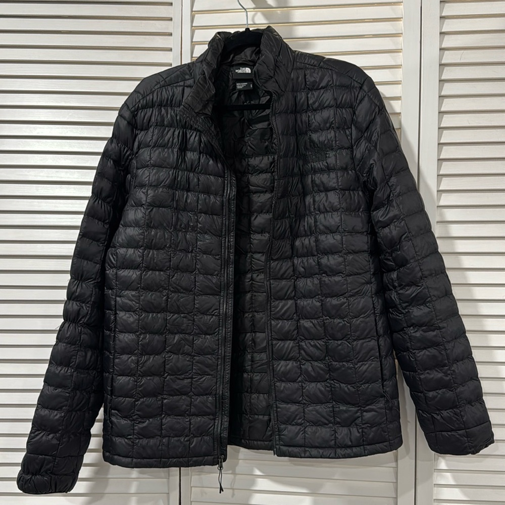 The North Face thermoball jacket size men medium